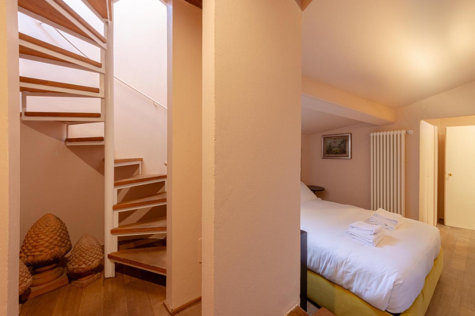 Appartamento Borgo Tegolaio Terrace Firenze Esterno foto